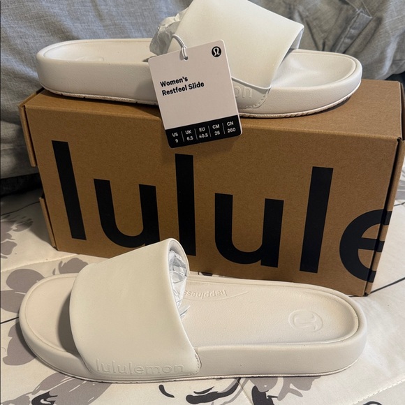 lululemon athletica Shoes - lululemon athletica White Women's Restfeel Slide Sandals